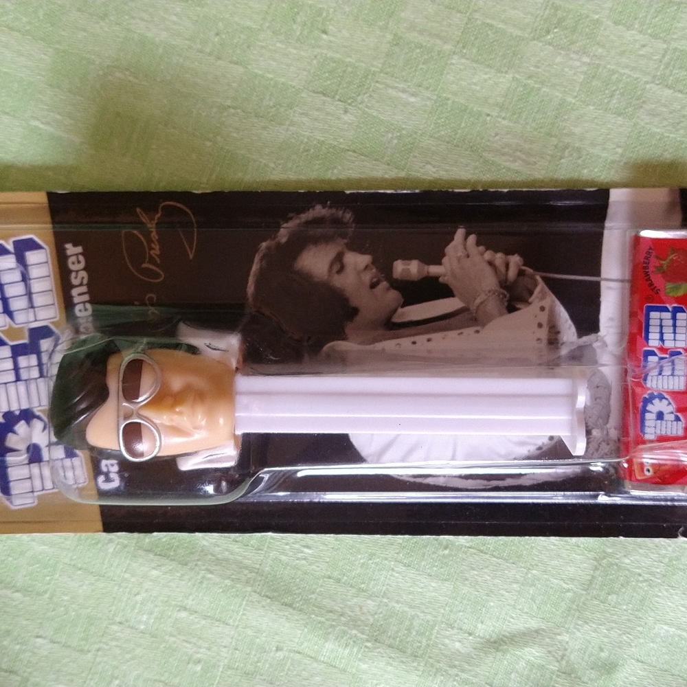 Elvis Pez dispenser